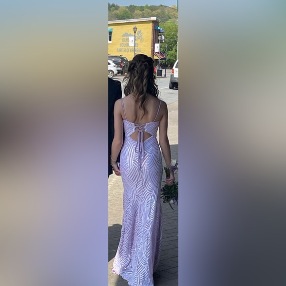 Prom dress - Picture 4 of 7